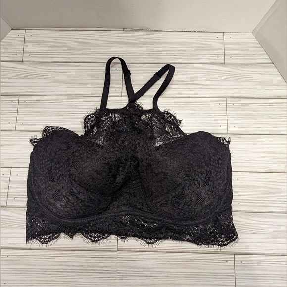VS PINK High Neck Lace Bralette - Picture 1 of 3